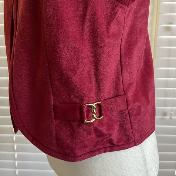 Vintage Vest Sz 10 A Red Velvet Open Front 70s 80s Gold Buckle Sides Sleeveless - Picture 9 of 12